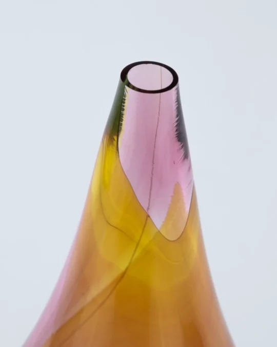 Wazon Fire Bottle, Phil Atrill, Anglia - obrazek 3